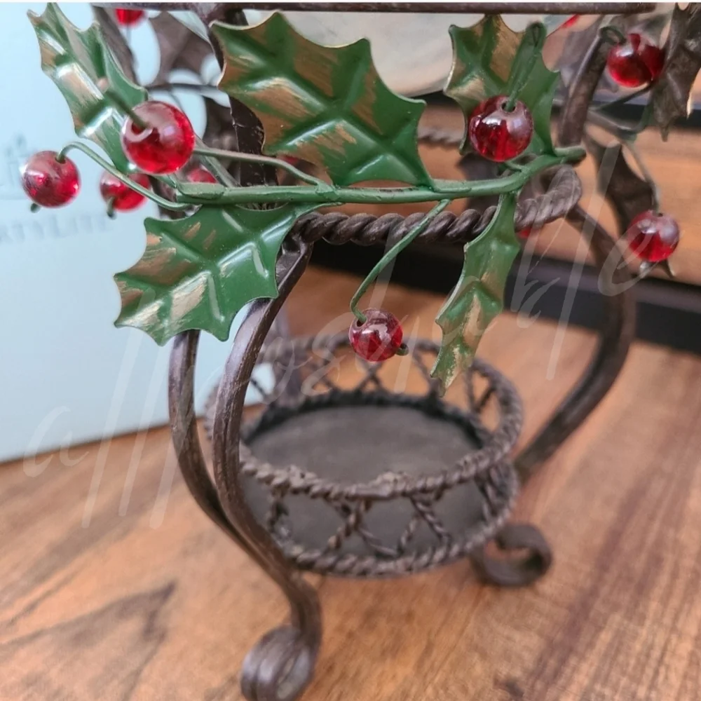❗️Retired❗️ PartyLite Holly Lites Fragrance Warmer
